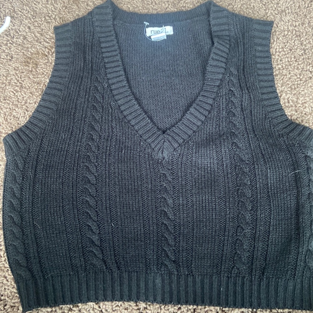 COPY - Sweater vest